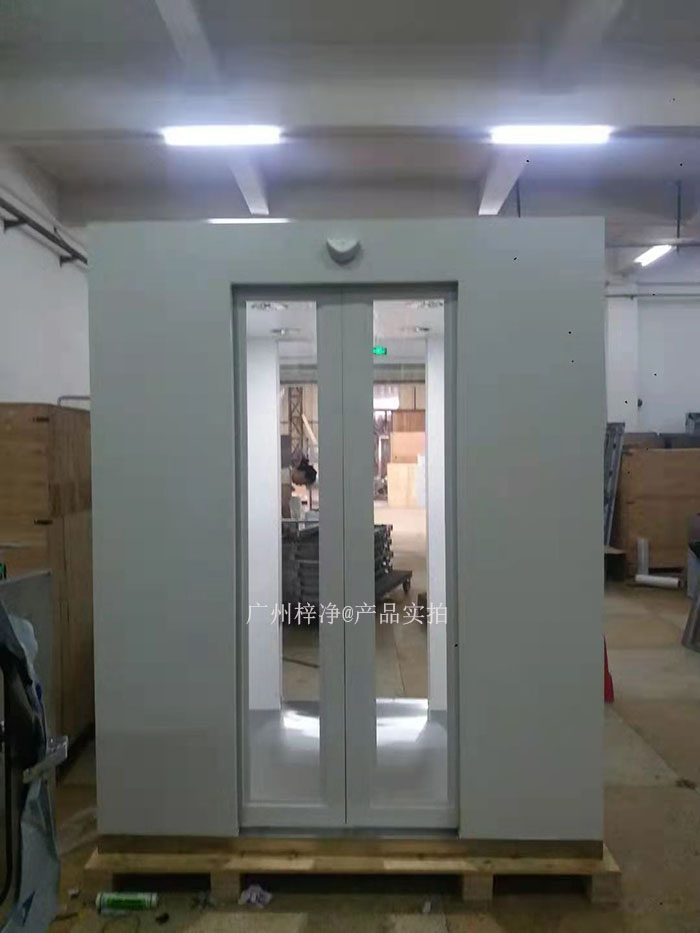 內(nèi)置自動(dòng)門(mén)風(fēng)淋室