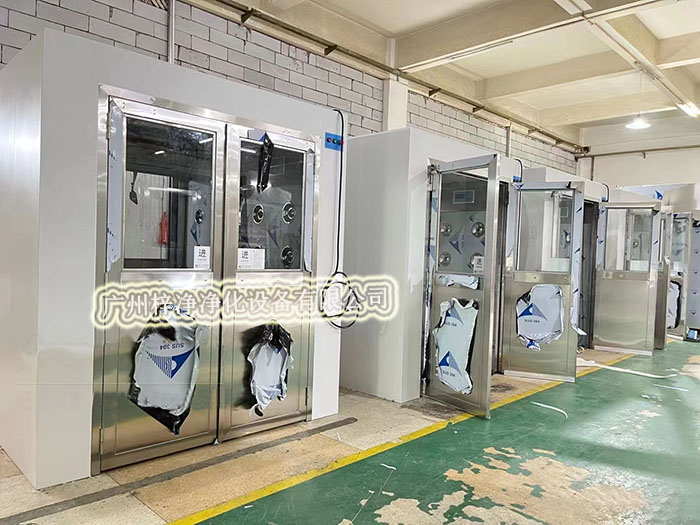 風(fēng)淋室的類型繁多，不同類型的風(fēng)淋室適用于不同的場合和需求