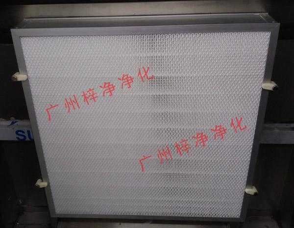 雙開門除塵風(fēng)淋室高級過濾圖片 雙開門除塵風(fēng)淋室高級過濾圖片